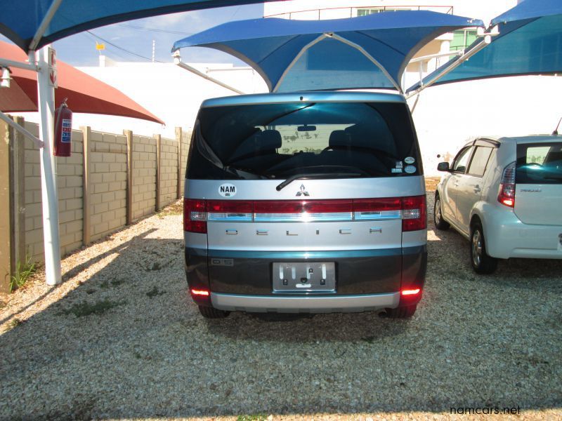 2008 Mitsubishi DELICA photo