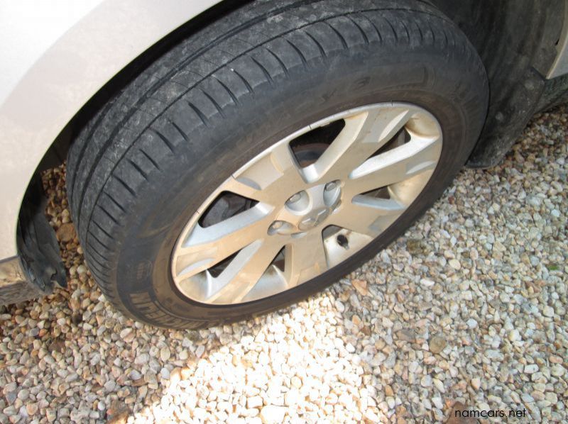 2008 Mitsubishi DELICA pictures