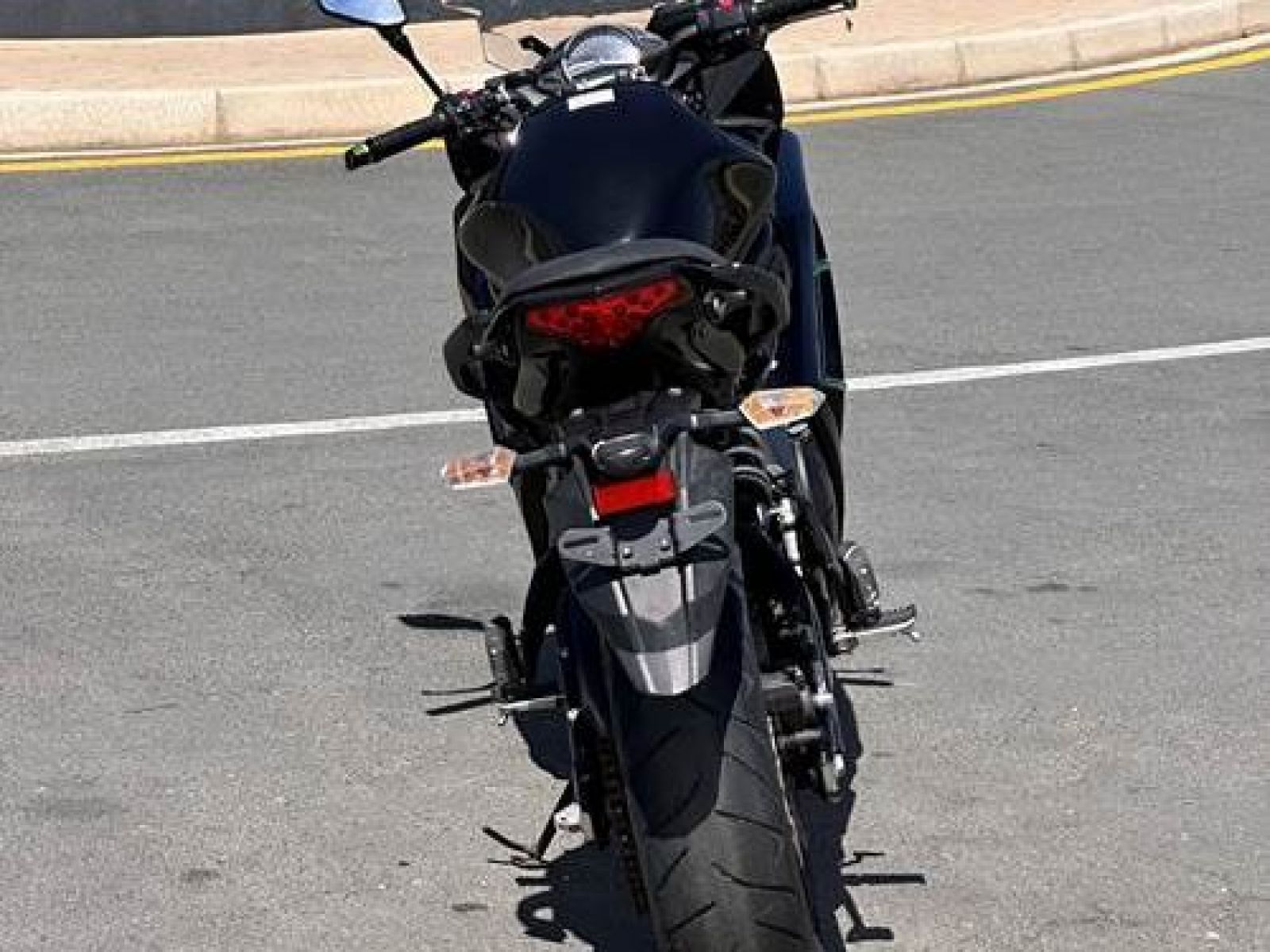 2015 Kawasaki NINJA 400E for sale | 8 971 Km | transmission - Jan 