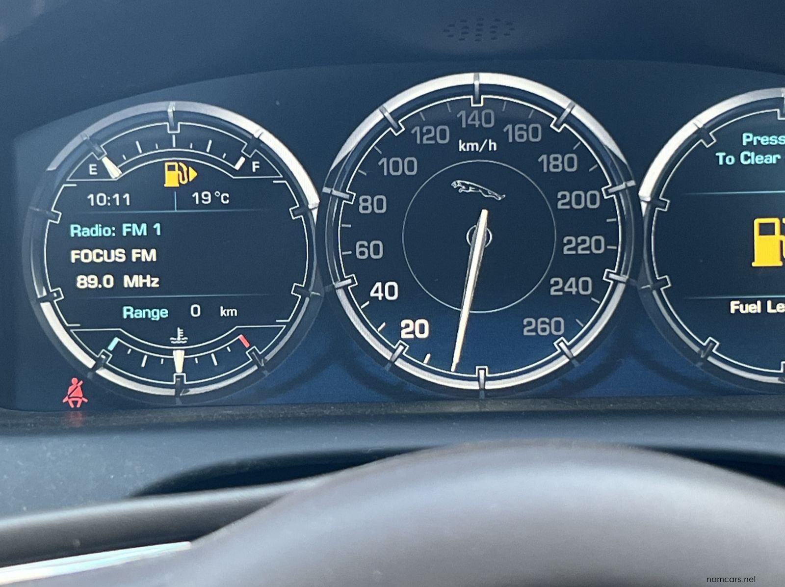 2013 Jaguar XJ pictures