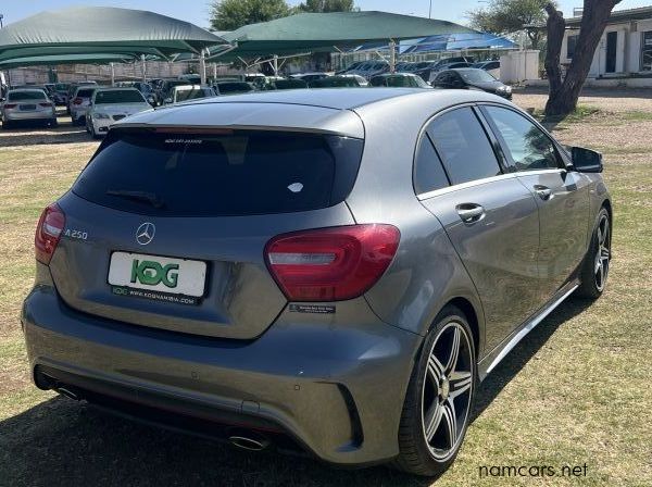 2013 Mercedes-Benz A250 Sports pictures