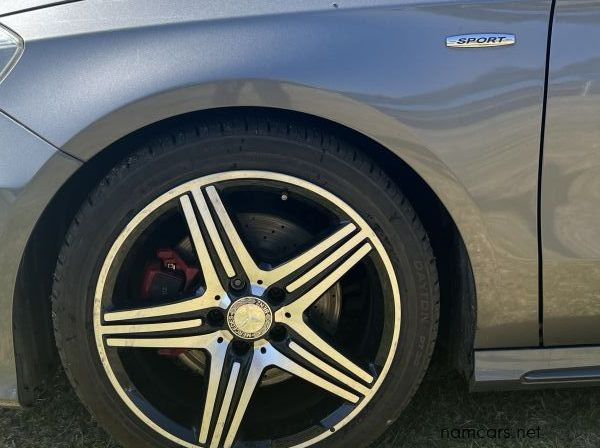 2013 Mercedes-Benz A250 Sports pictures