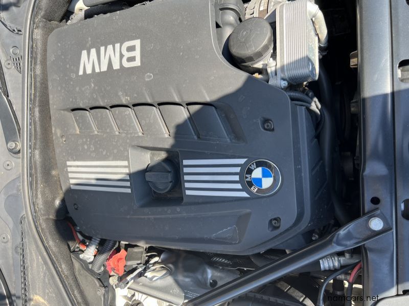 2011 BMW 523i pictures