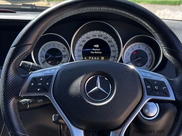 2011 Mercedes-Benz C350 V6 pictures