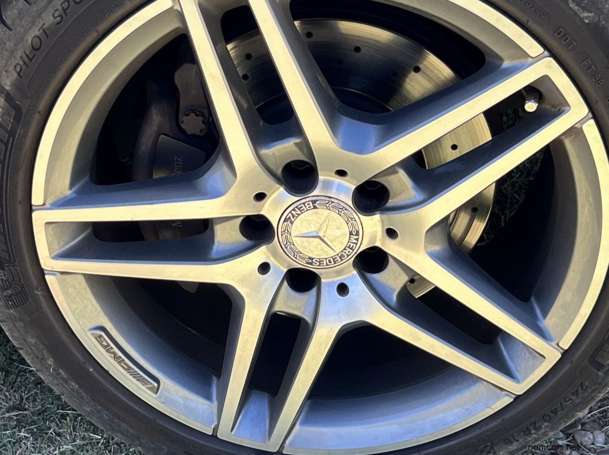 2014 Mercedes-Benz E250 pictures