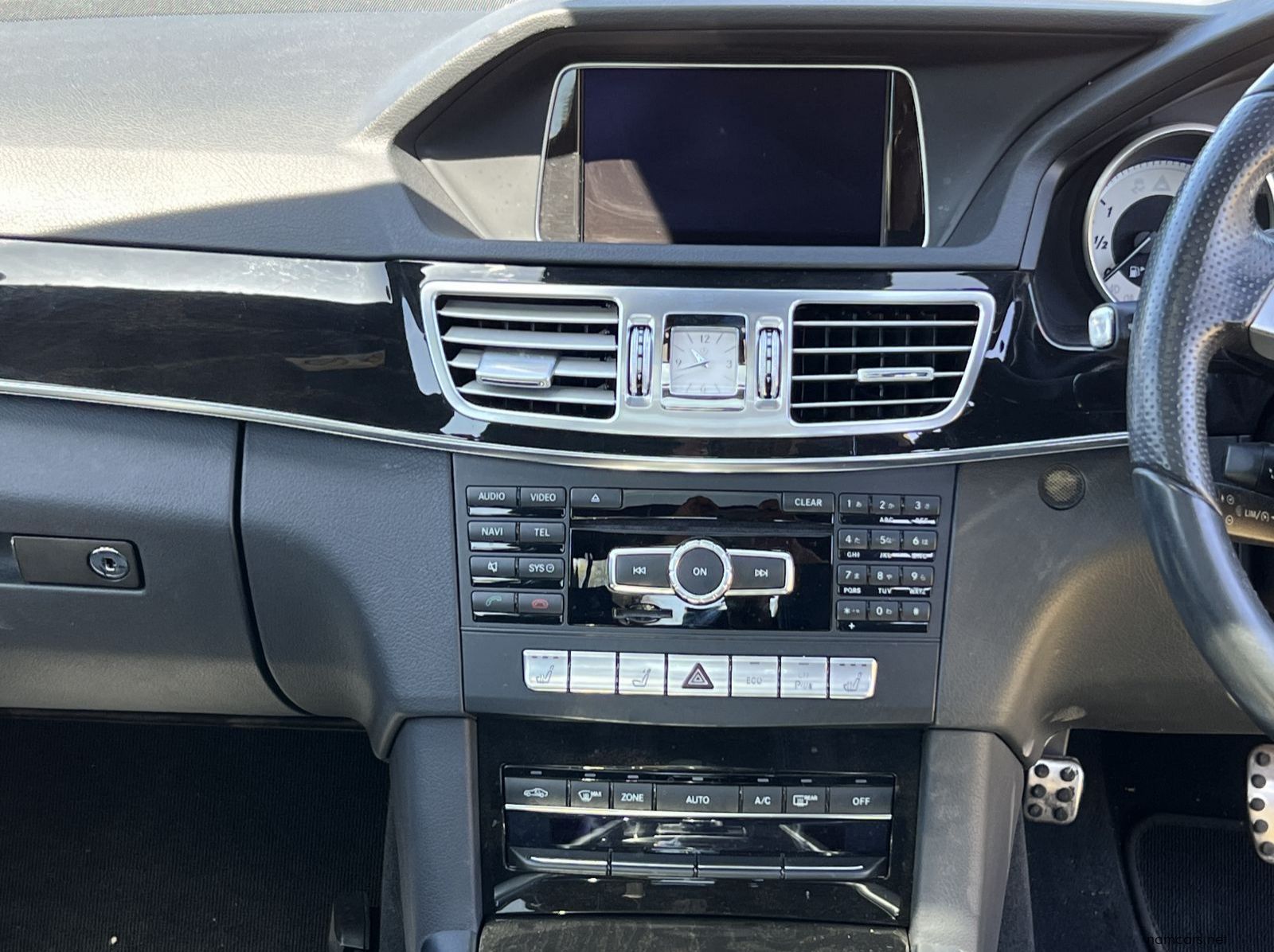 2014 Mercedes-Benz E250 pictures