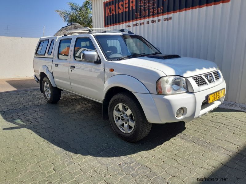 2014 Nissan NP300 H/Body D/C 4x4 pictures