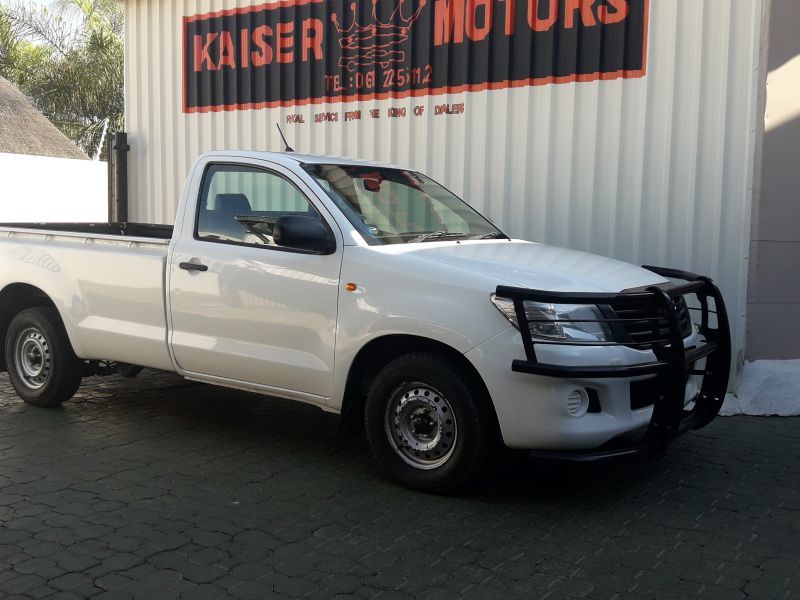 2014 Toyota Hilux 2.5 D4D SRX LWB S/C for sale | 168 000 Km | Manual