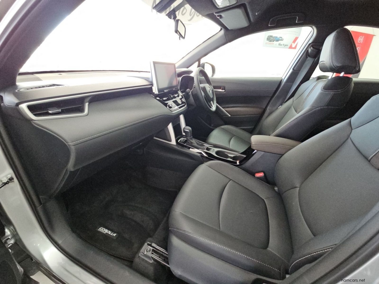 2025 Toyota Corolla Cross XS 1.8 CVT photo