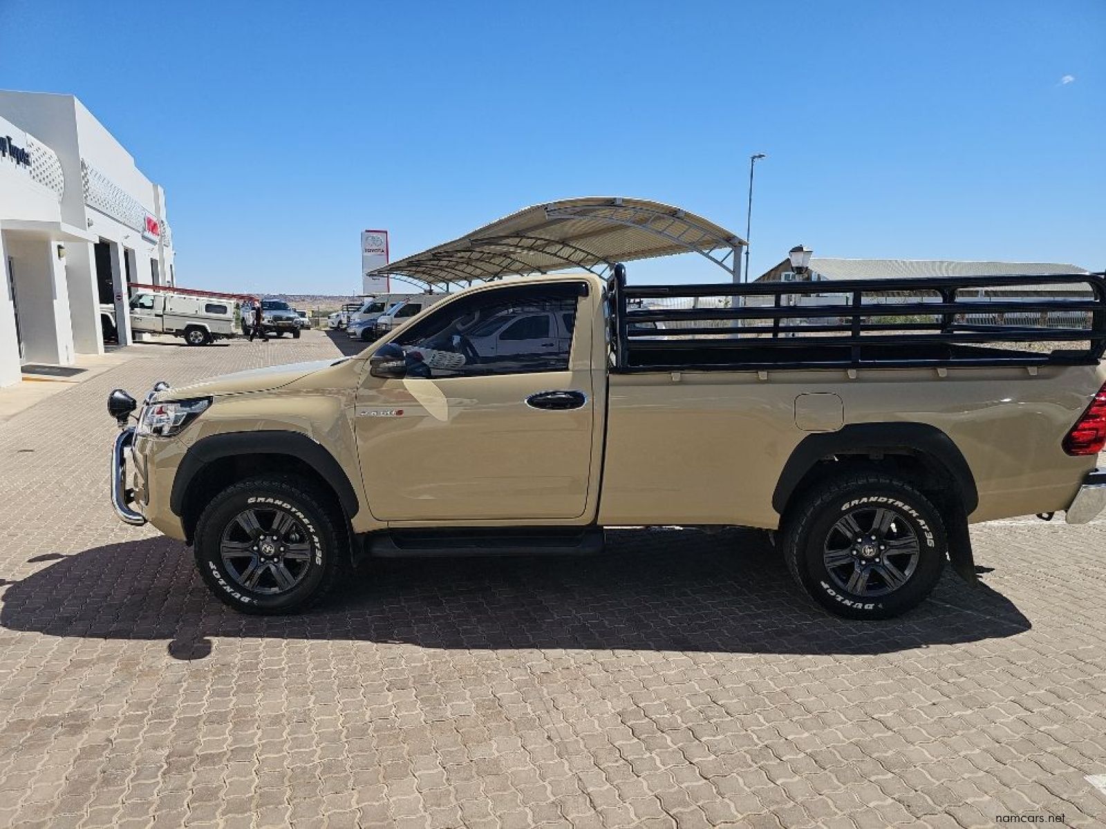 2022 Toyota Hilux photo