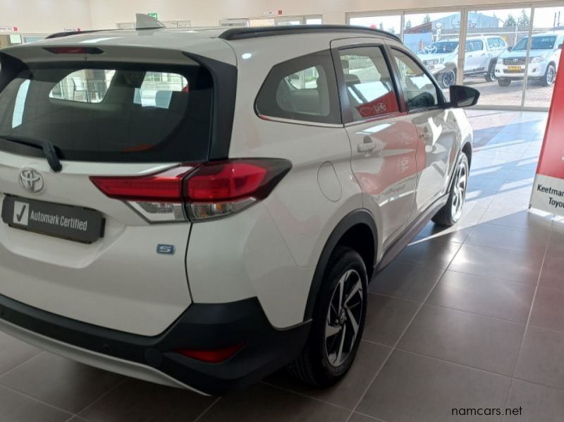 2018 Toyota Rush pictures