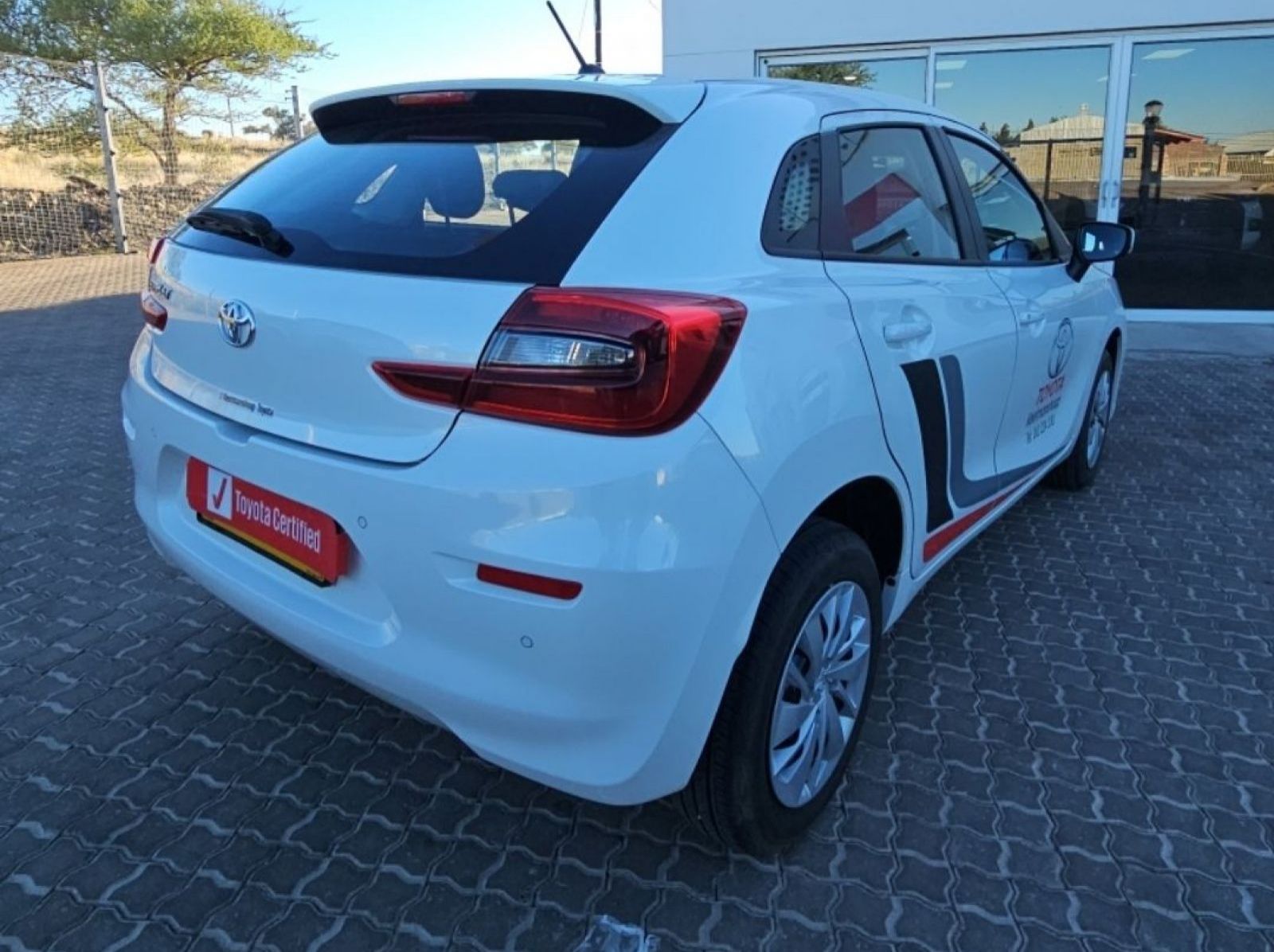 2025 Toyota Starlet Xi MT pictures