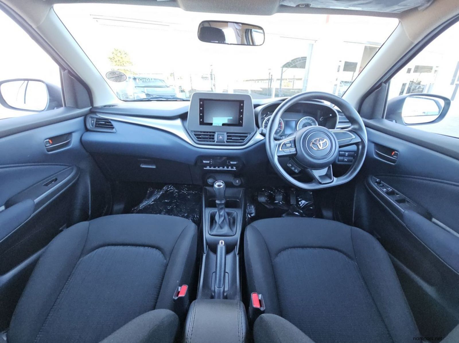 2025 Toyota Starlet Xi MT pictures