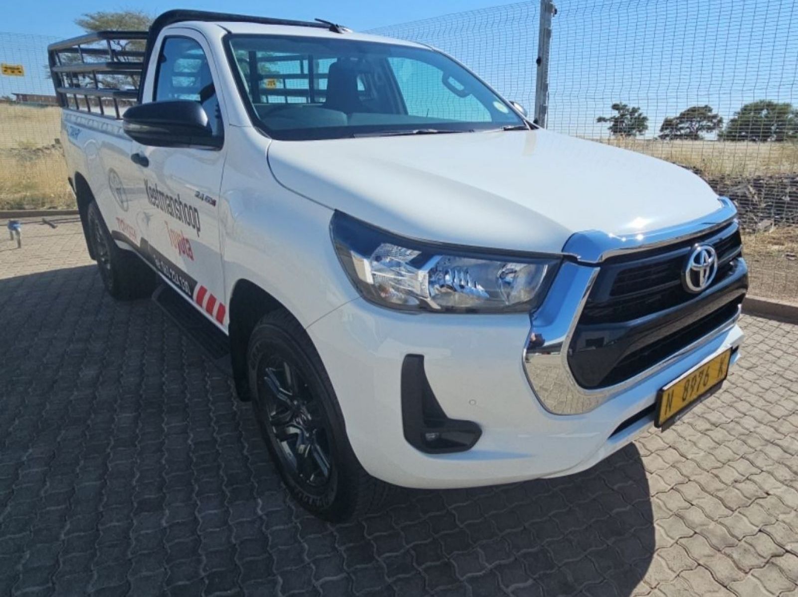 Used Toyota Hilux Raider  for sale in Keetmanshoop, Namibia