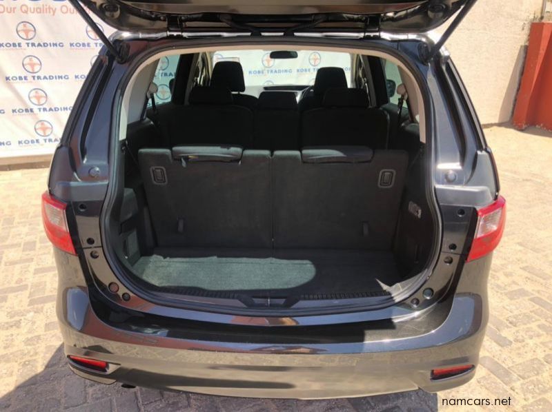 2013 Nissan lafesta pictures