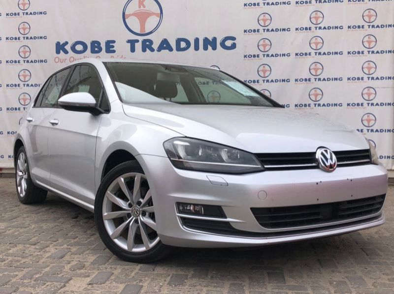 Used Volkswagen GOLF VII   TSI Highline  Blue Motion 110KW  for sale in Walvis Bay, Namibia