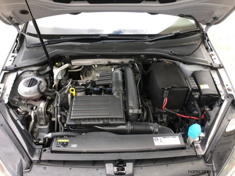 2013 Volkswagen GOLF VII   TSI Highline  Blue Motion 110KW pictures