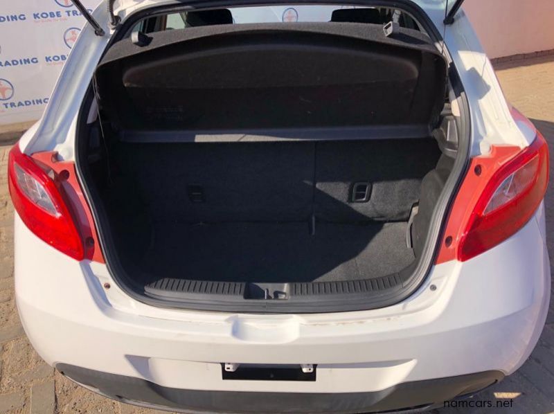 2014 Mazda Demio 13SKY ACTIV pictures