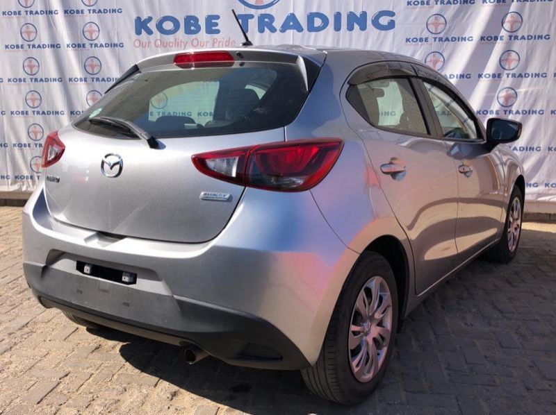 2014 Mazda Demio 13SKY ACTIV/SMART STYLISH pictures