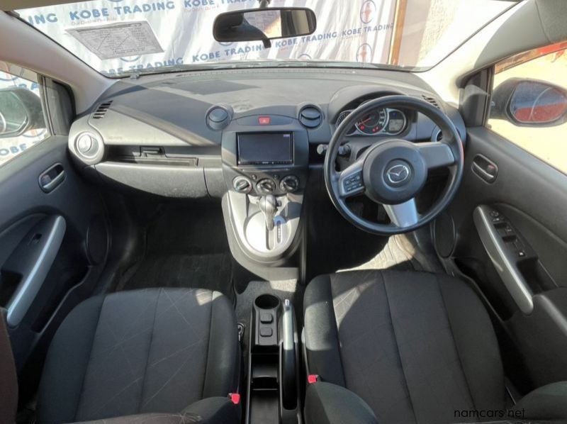 2014 Mazda Demio pictures