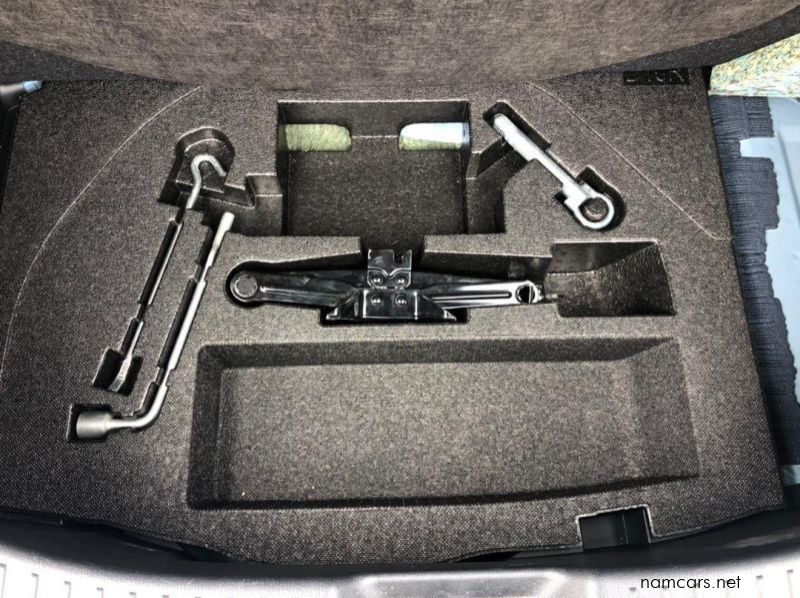 2016 Mazda Demio 13SKY ACTIV/SMART STYLISH AWD pictures