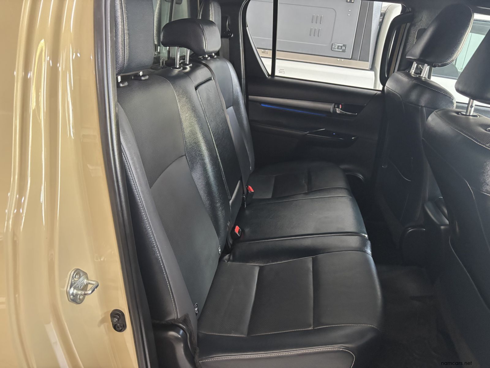 2023 Toyota Hilux Legend 2.8 4x4 A/t D/cab photo
