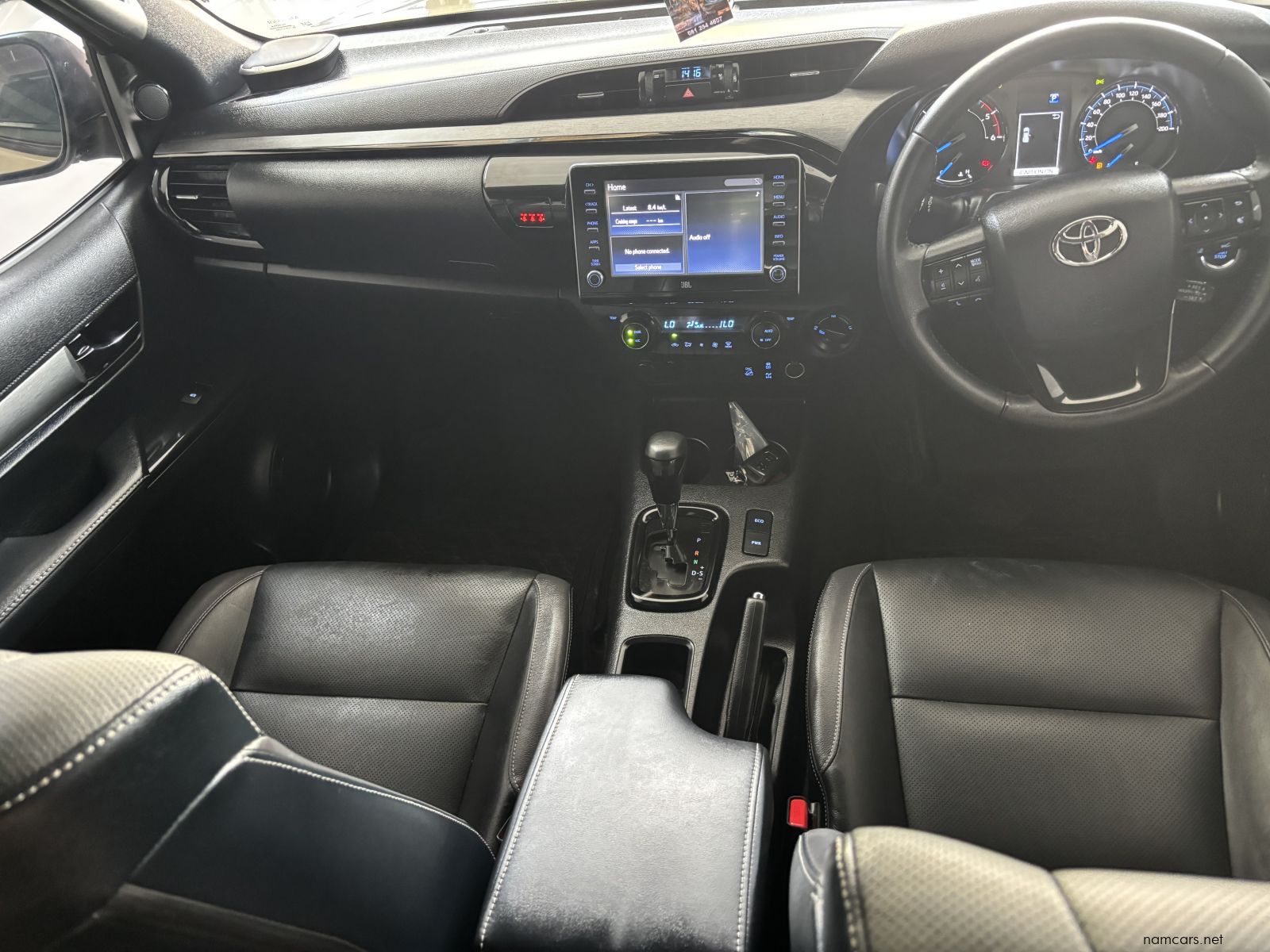 2023 Toyota Hilux Legend 2.8 4x4 A/t D/cab photo