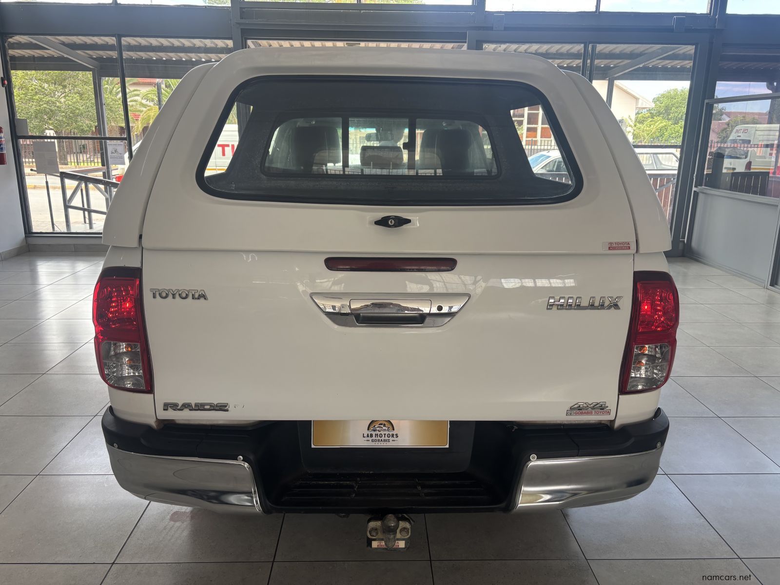 2018 Toyota Hilux 2.8 D/cab 4x4 A/t 4x4 Raider photo