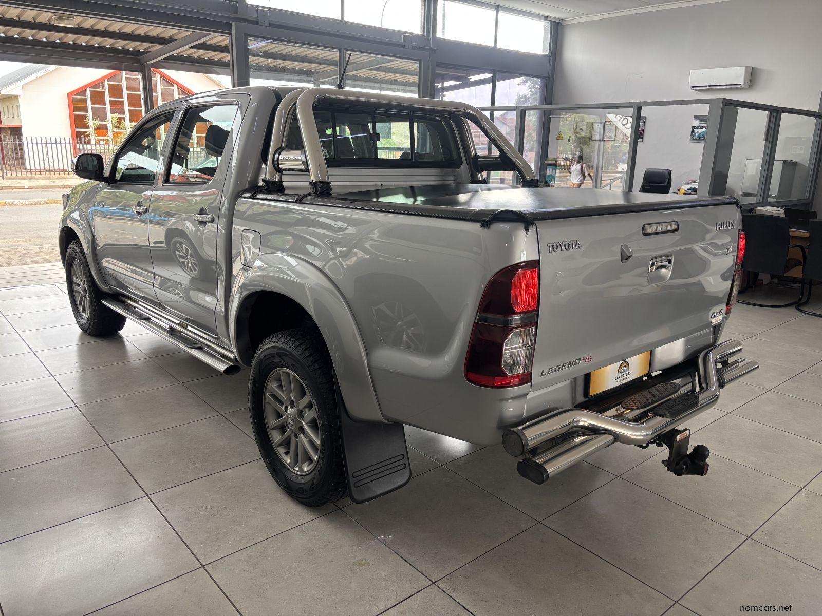 2015 Toyota Hilux Legend 45 d/cab 4x4 M/t 3.0 D4d photo