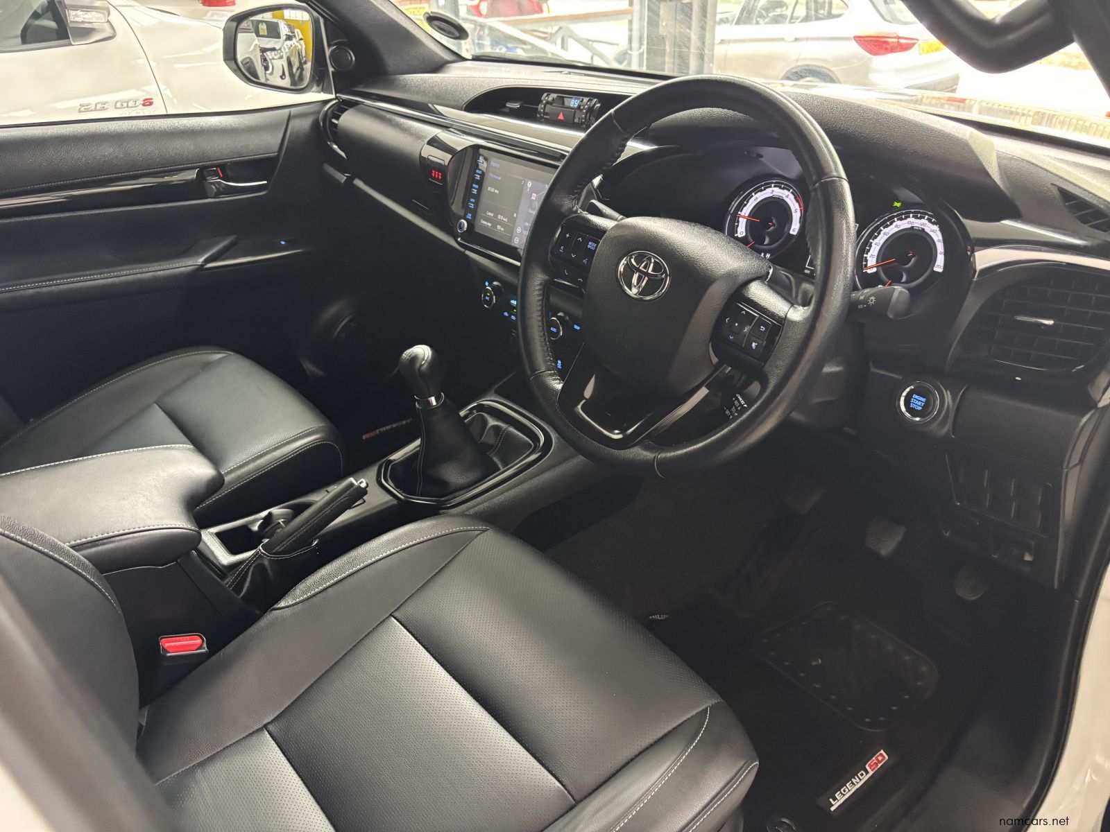 2020 Toyota Hilux Legend 50 D/cab 2x4 M/t 2.8 photo