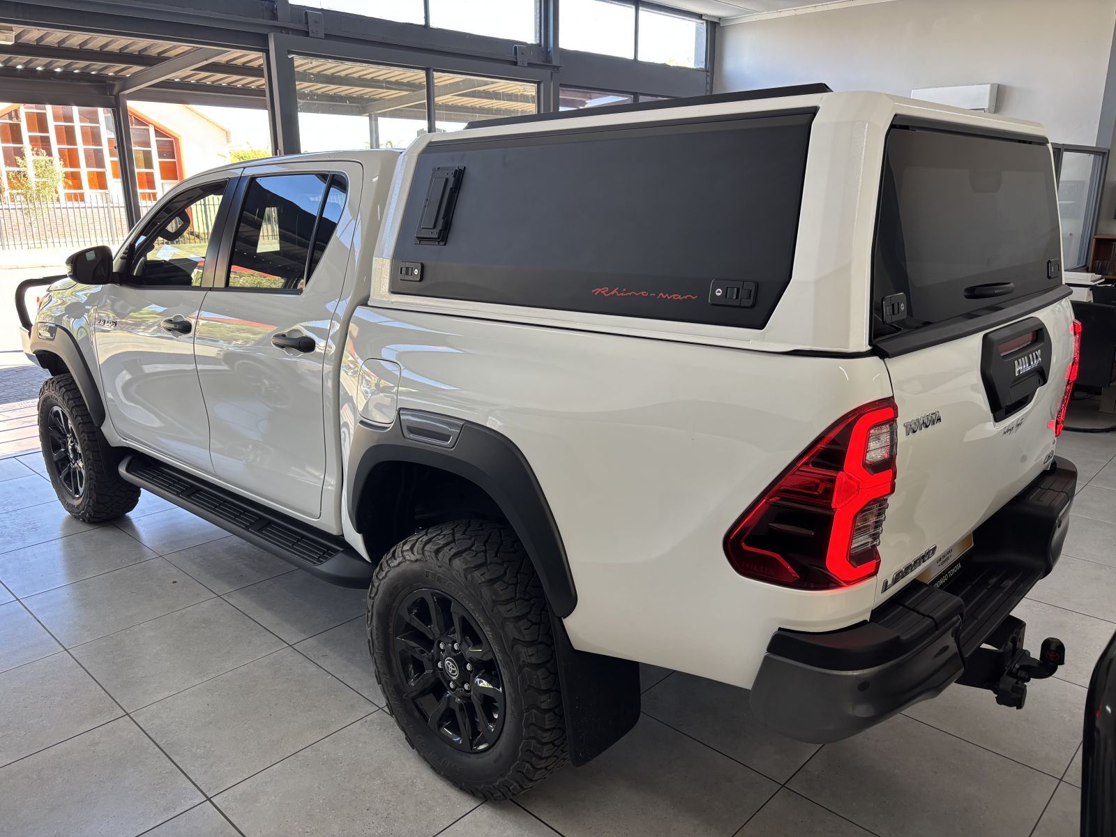 2025 Toyota Toyota Hilux Legend RS D/cab 4x4 A/t 2.8 photo