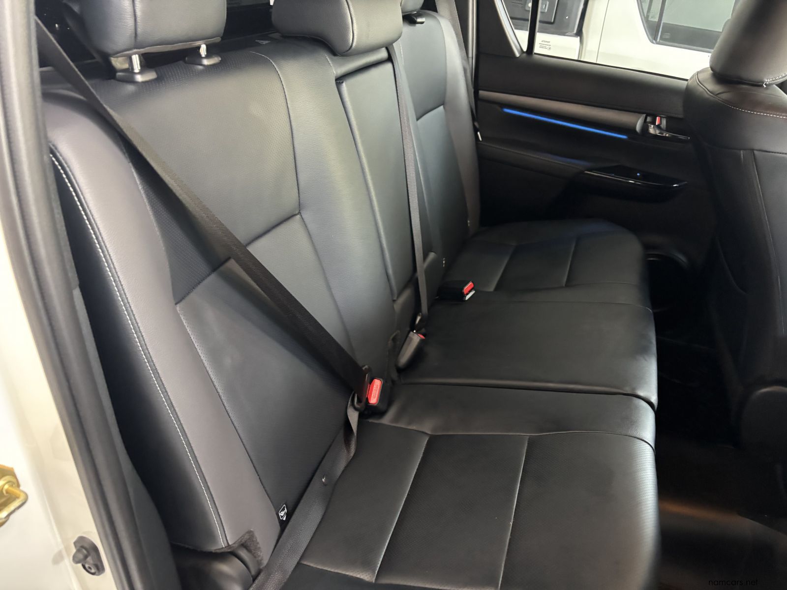 2025 Toyota Toyota Hilux Legend RS D/cab 4x4 A/t 2.8 photo