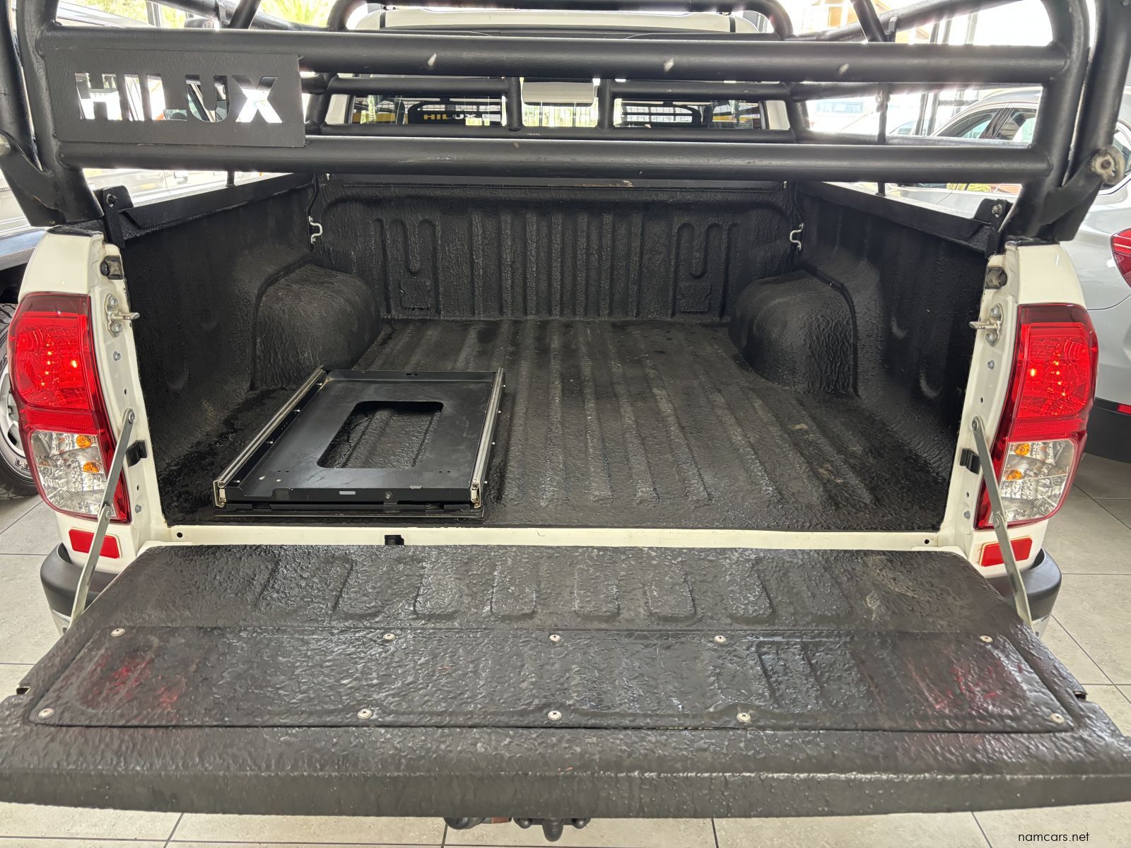 2023 Toyota Hilux 2.4 D/cab 4x4 A/t photo