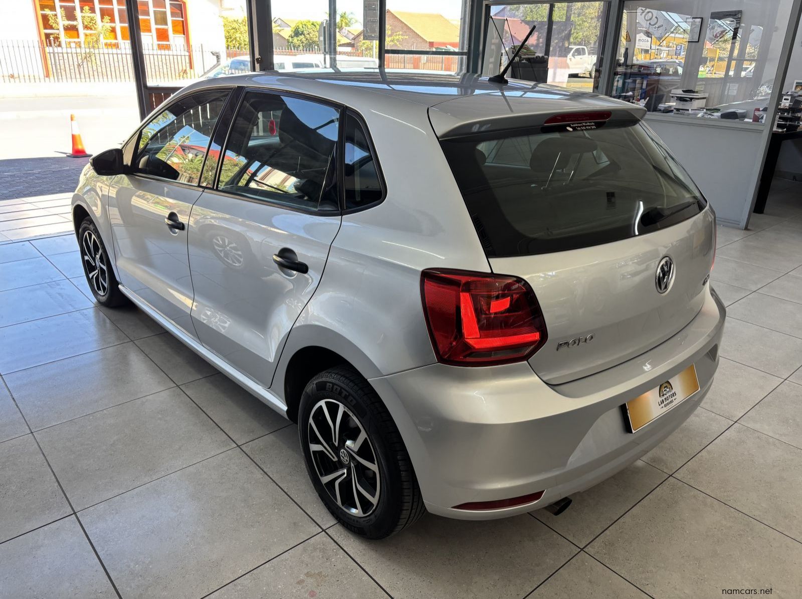 2017 Volkswagen Polo Tsi 1.2 Trendline M/t pictures