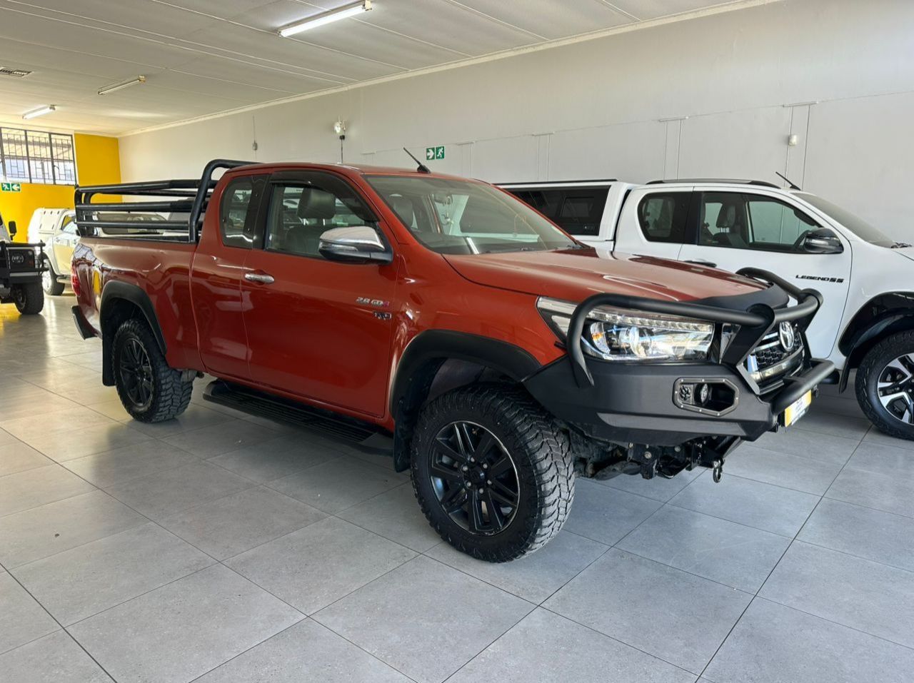 Used Toyota Raider Ex/cab 4x4 A/t 2.8 for sale in Gobabis, Namibia