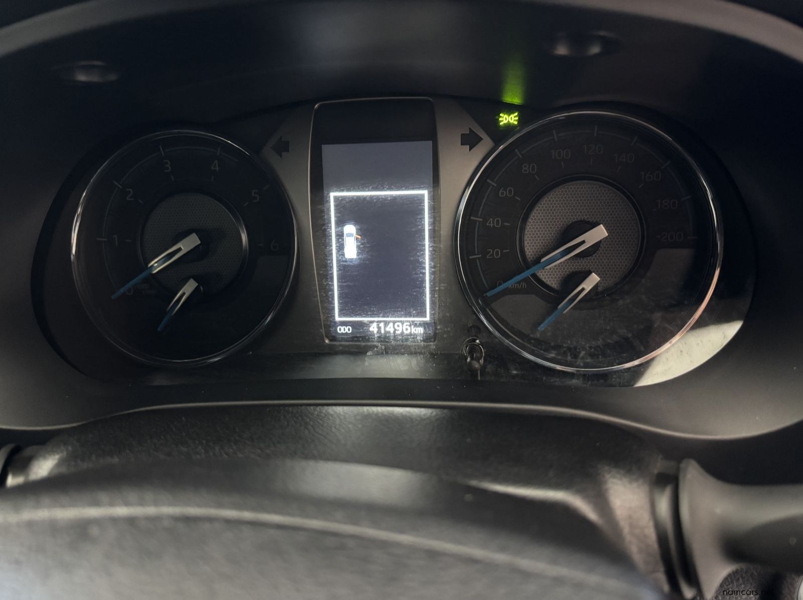 2025 Toyota Hilux 2.8 4x4 A/t D/cab  48V pictures