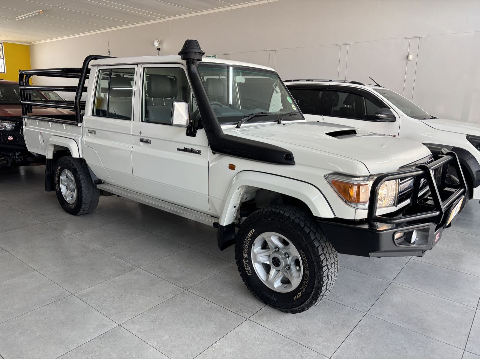 Used Toyota Land cruiser D/cab 4.5 V8 Diesel for sale in Gobabis, Namibia