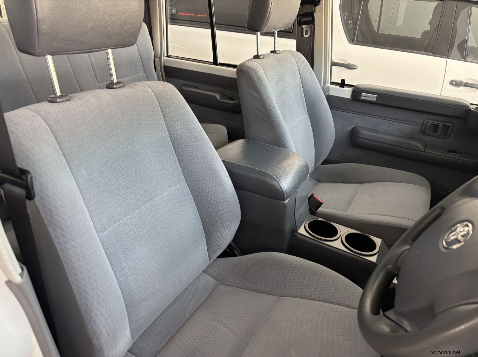 2023 Toyota Land cruiser D/cab 4.5 V8 Diesel pictures