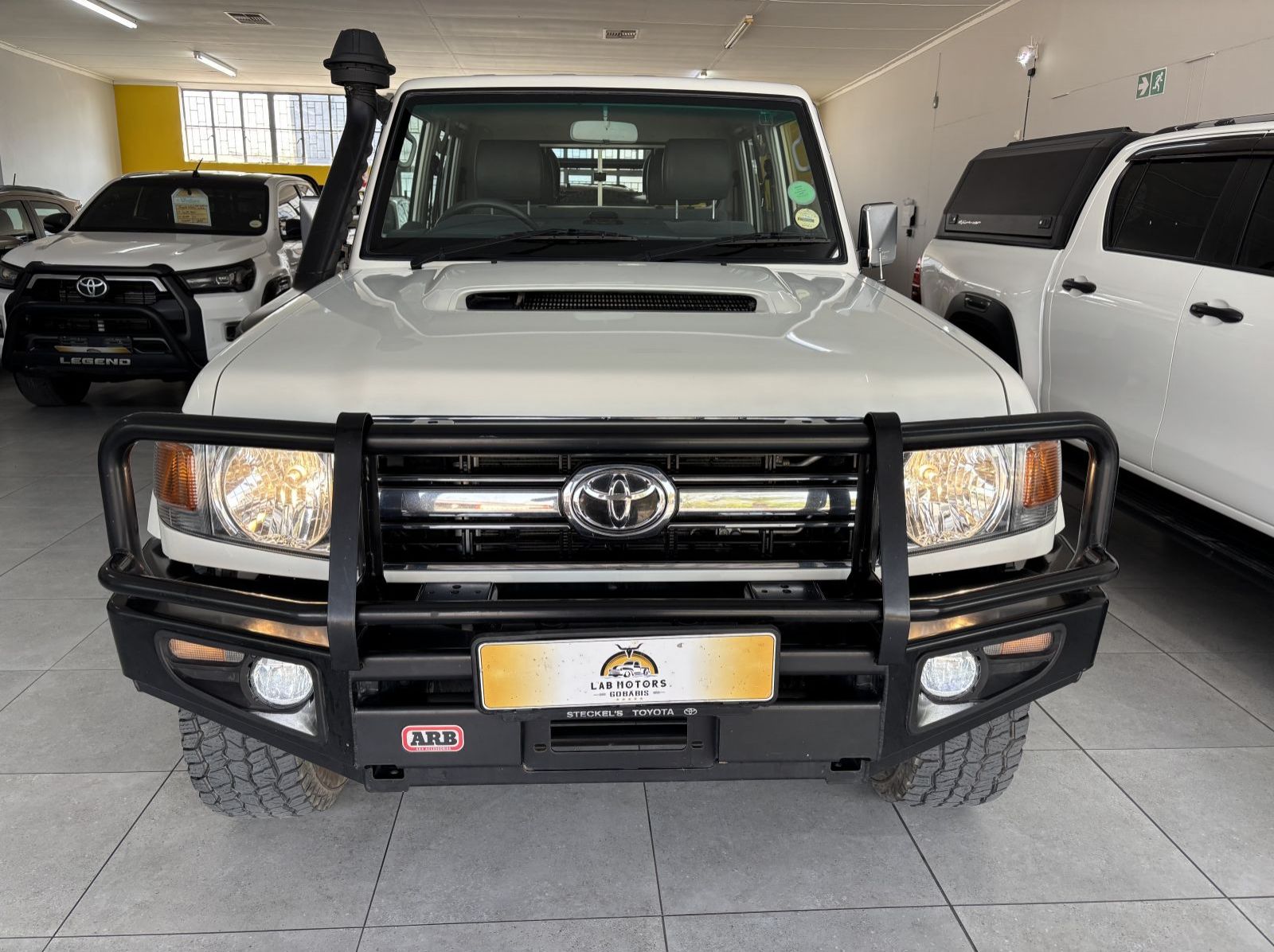 2023 Toyota Land cruiser D/cab 4.5 V8 Diesel pictures
