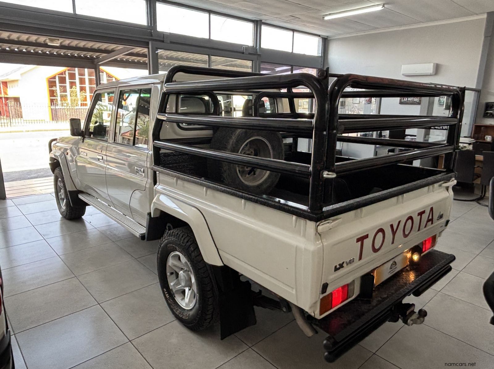 2023 Toyota Land cruiser D/cab 4.5 V8 Diesel pictures