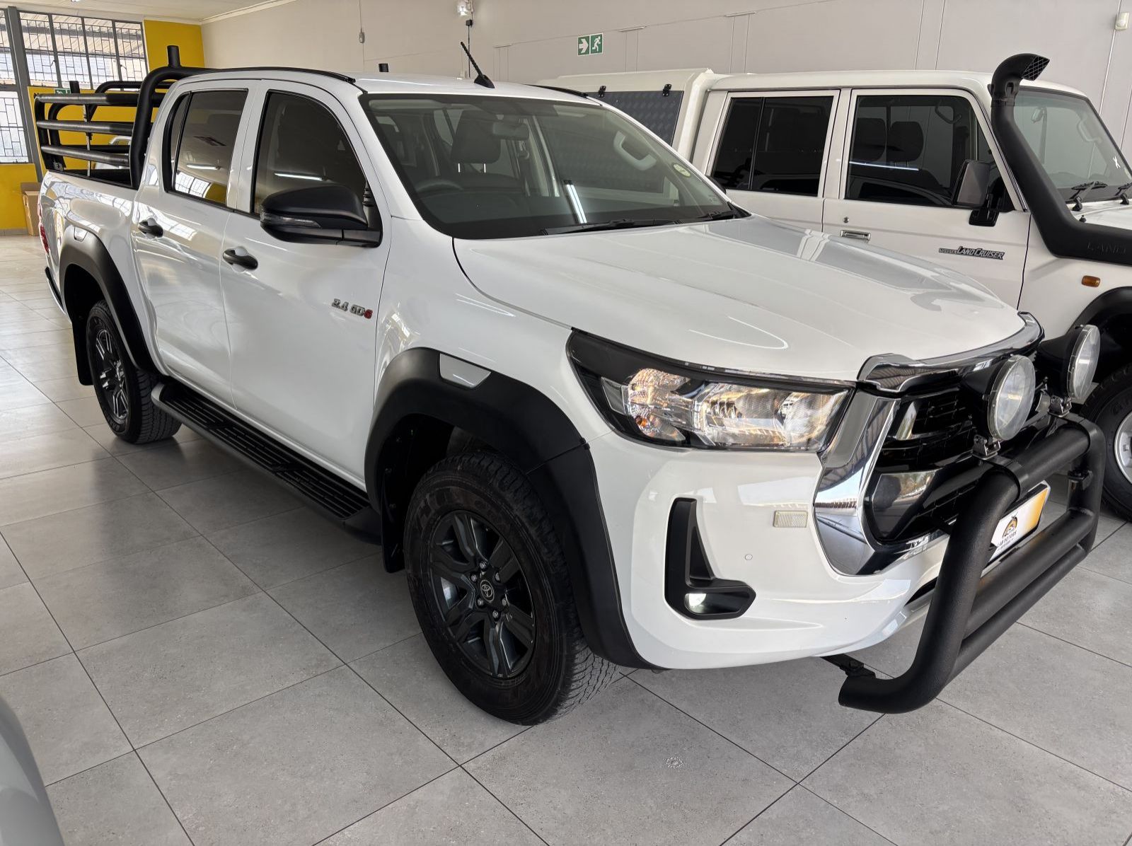 Used Toyota Hilux 2.4 D/cab 4x4 A/t for sale in Gobabis, Namibia