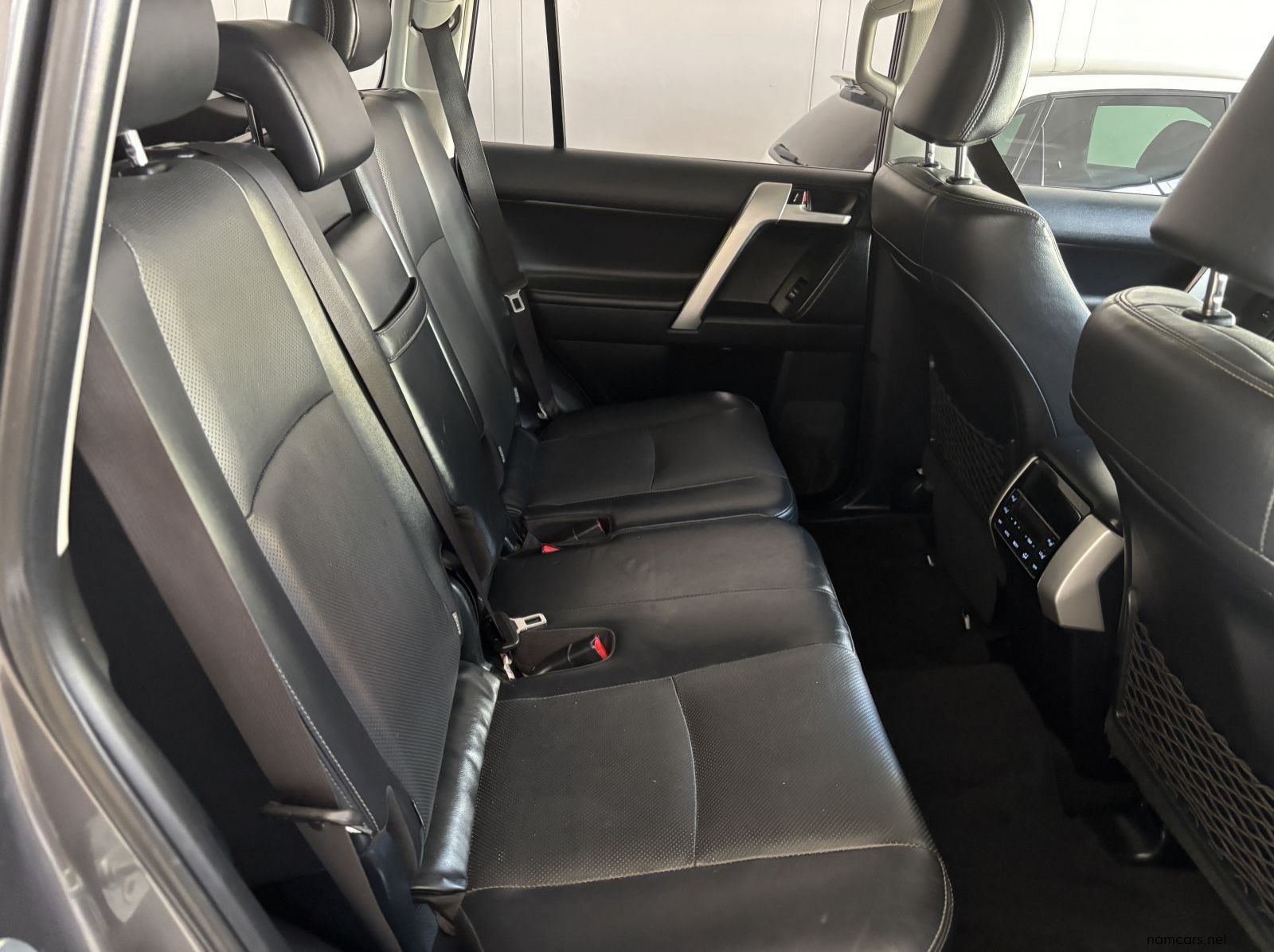 2019 Toyota Prado VX L 3.0 Diesel A/t pictures
