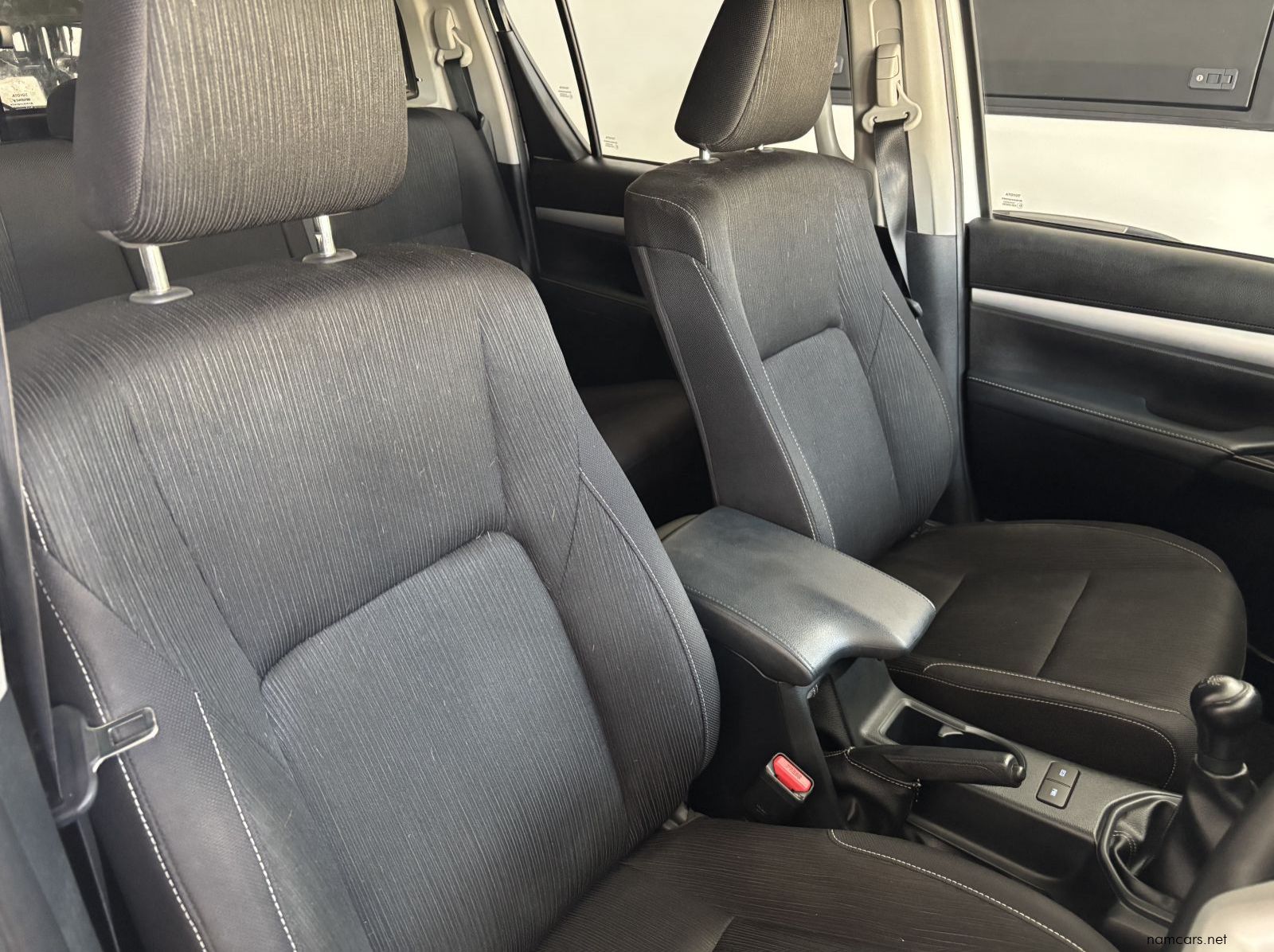 2024 Toyota Hilux D/cab 2.4 M/t 2x4 pictures