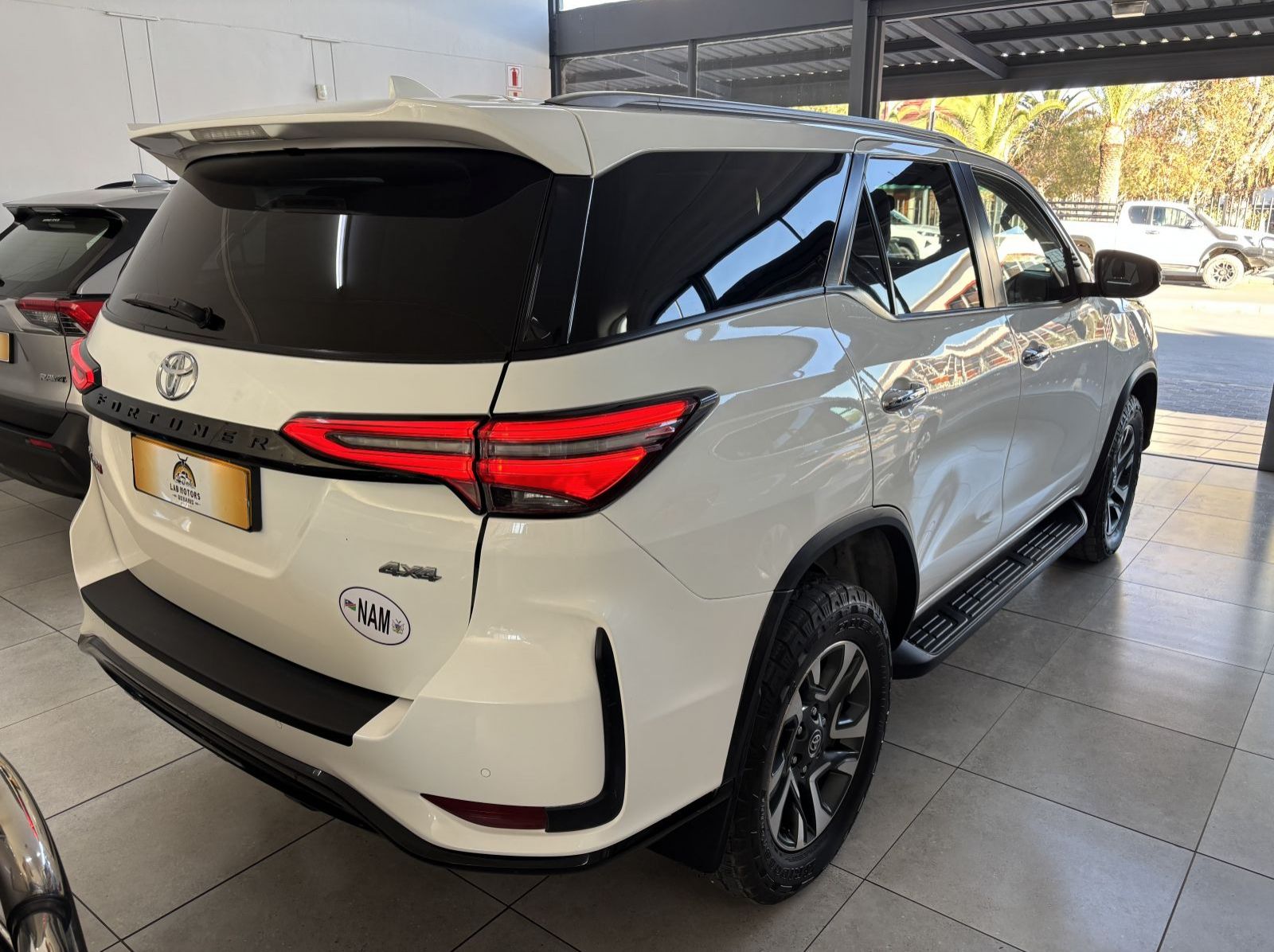 2025 Toyota Fortuner 2.4 4x4 A/t pictures