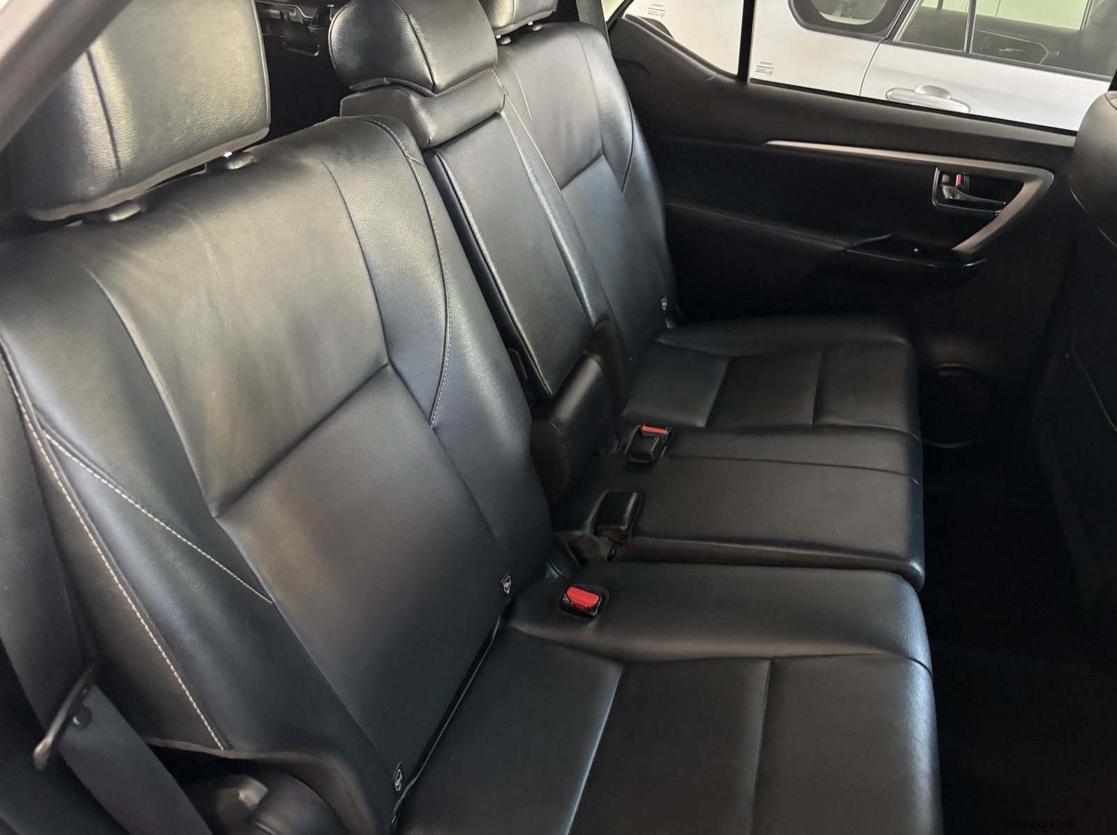 2025 Toyota Fortuner 2.4 4x4 A/t pictures
