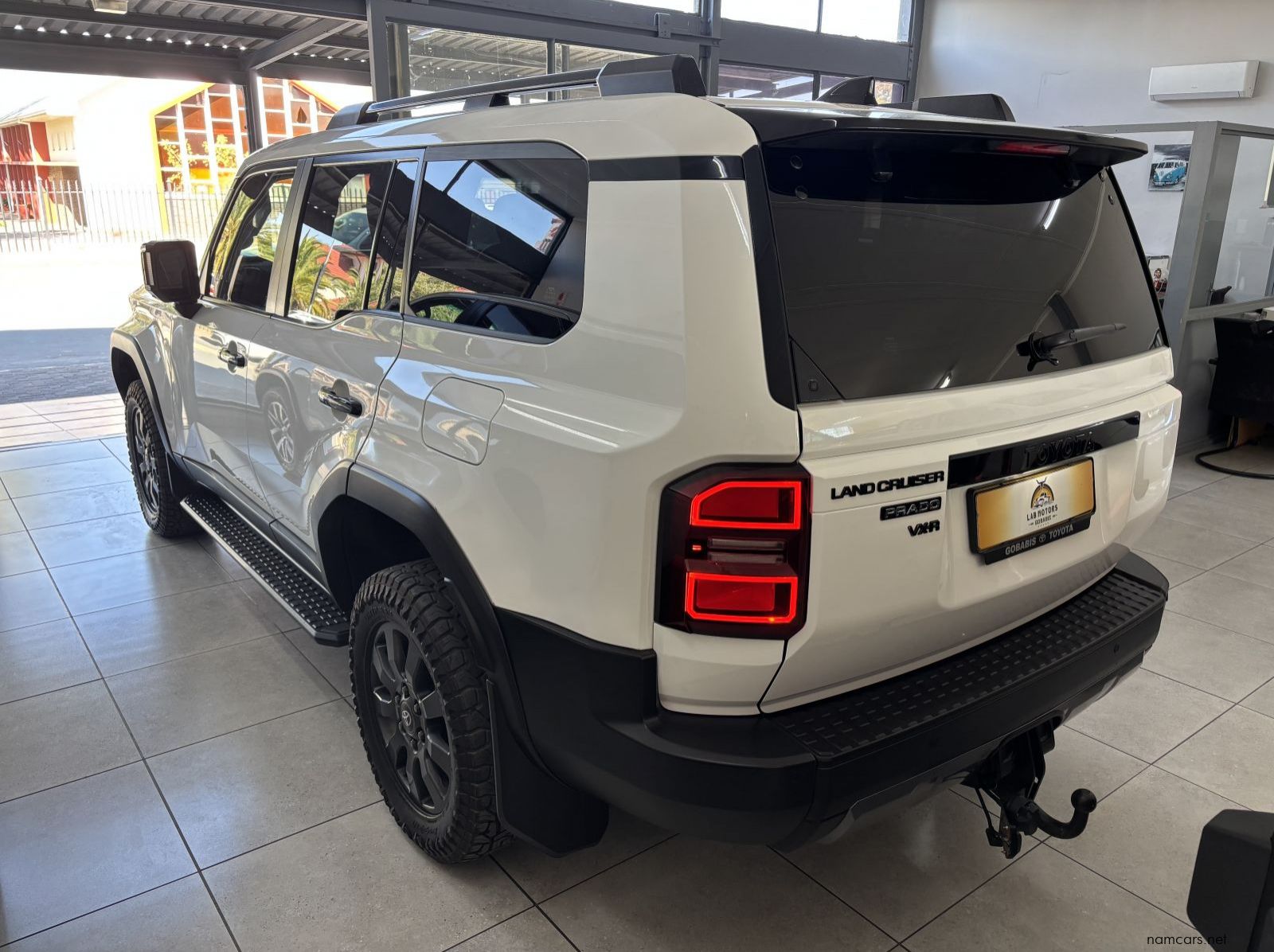 2025 Toyota Prado VX- R 2.8 A/T 4X4 pictures