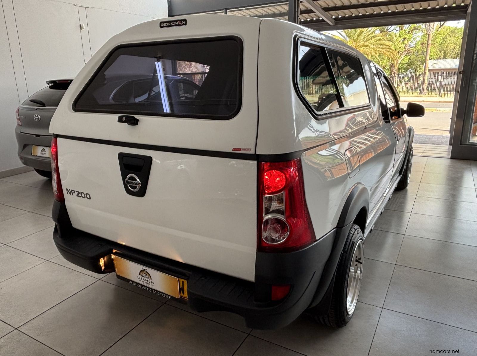 2023 Nissan NP 200 s/cab Safety pack A/C pictures