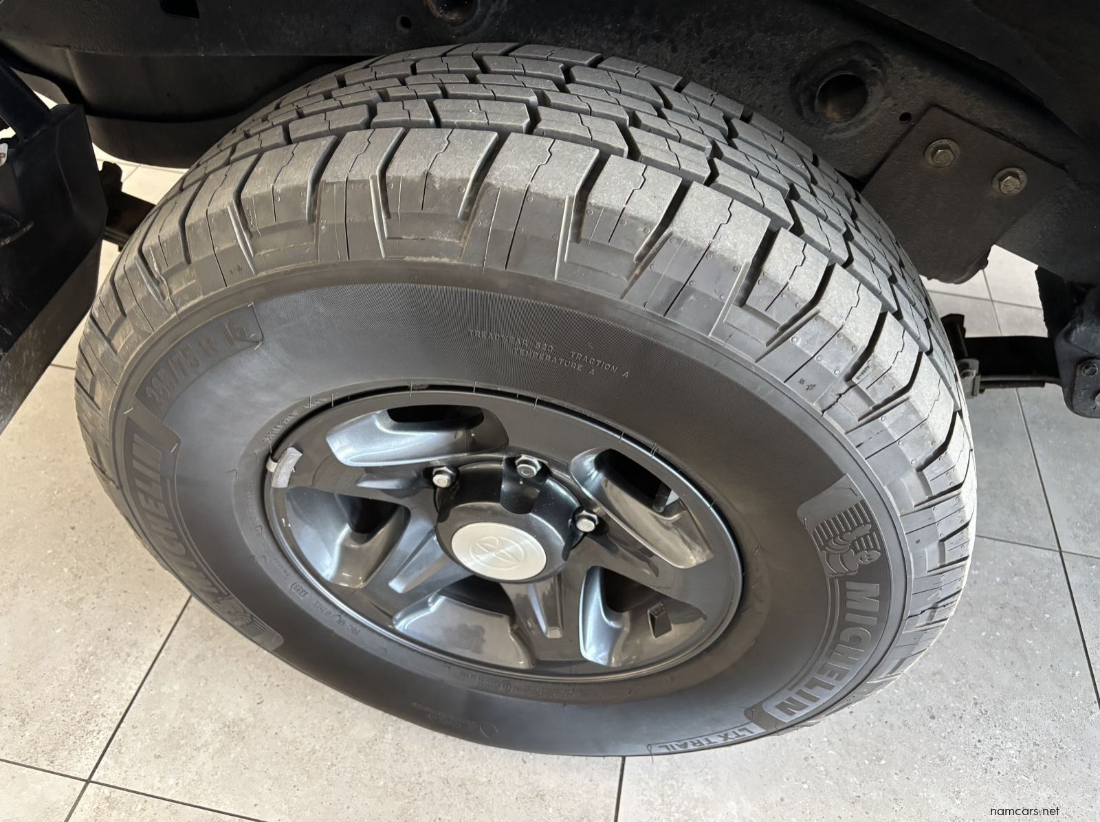 2025 Toyota Land Cruiser 76 series 2.8 Gd6 Vx A/t pictures