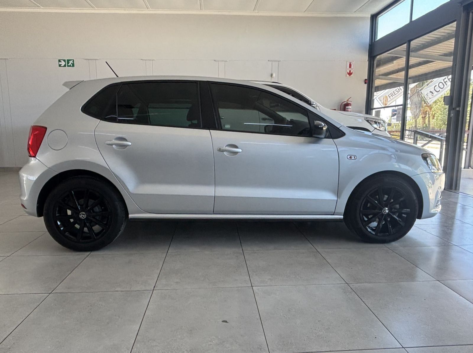 2023 Volkswagen Polo Vivo 1.4 Comfortline M/T pictures