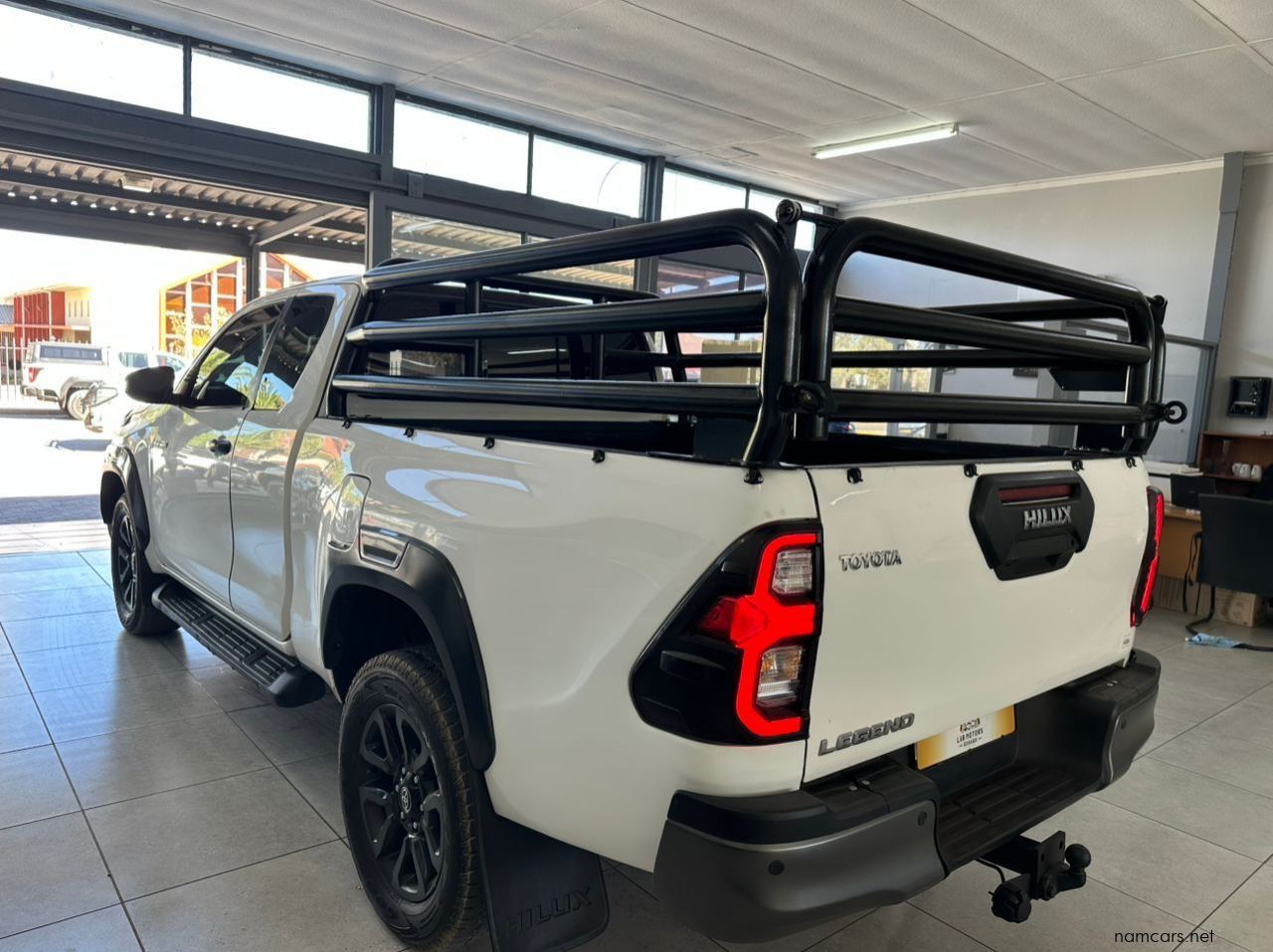2021 Toyota Hilux Legend 2.8 Ex/cab 2x4 M/t pictures